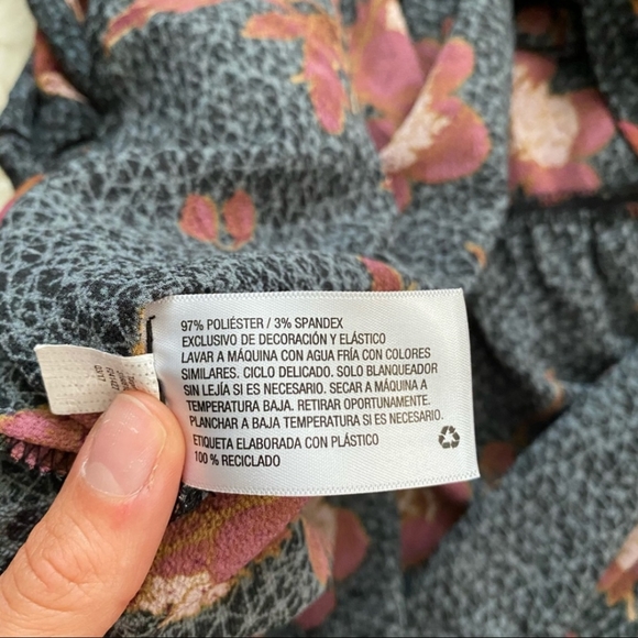 ECU KNOX ROSE TOP - Picture 8 of 8